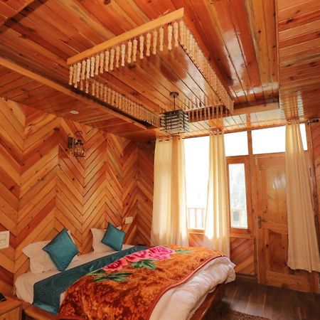 Shangri-La Rooms & Restaurant Kasol Exteriör bild